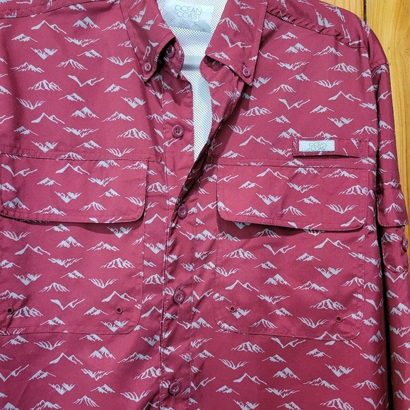 Ocean Coast Red Patterned Button-Up Shirt - Picture 7 of 11